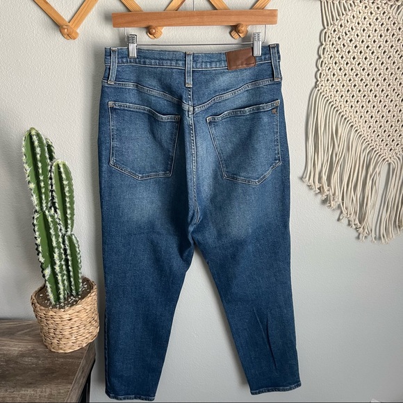Madewell The Mom Jean - Picture 5 of 9